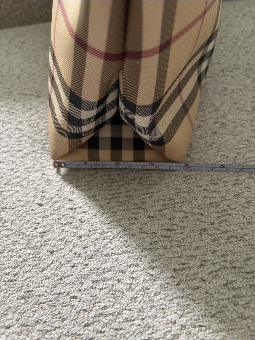 Classic Beige Plaid Tote Bag with Black Handles - Picture 6 of 14